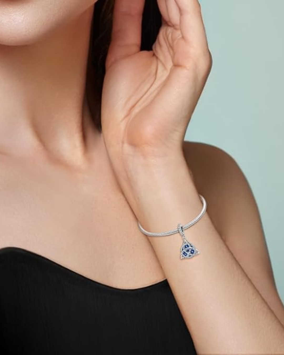Dije de Estrella con nudo Celta