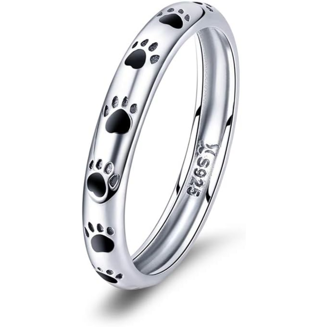 Anillo con estampado de patitas de perro